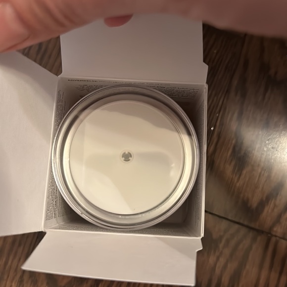 Murad City Skin" Overnight
Detox Moisturizer - Picture 10 of 13